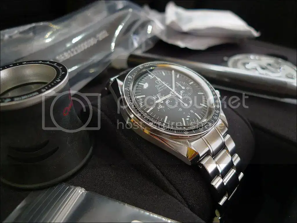 ega%20Speedmaster%2031130423001005%206_zpshxmvpycu.webp
