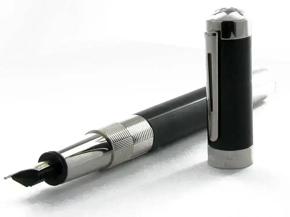 egance-Black-Lacquer-Fountain-Pen-Nib-F-S0891390-1.webp