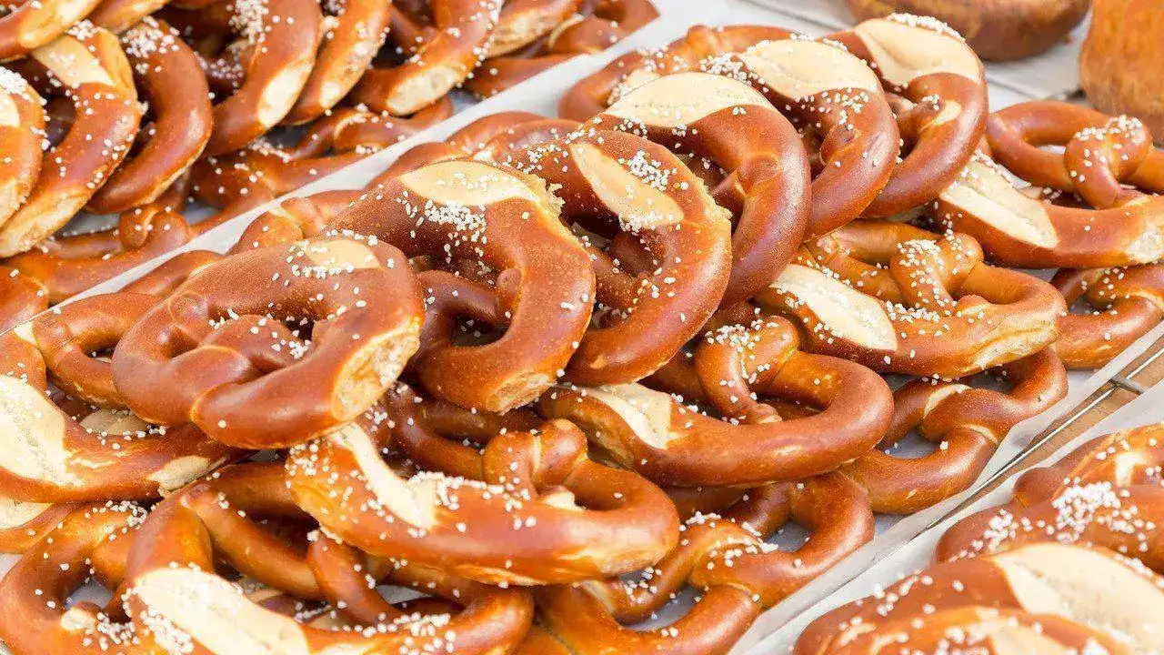 el-bretzel-el-panecillo-mas-popular-de-alemania.webp