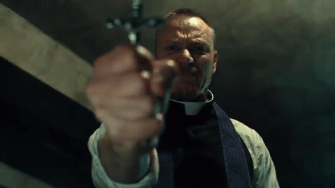 el exorcista 02.gif