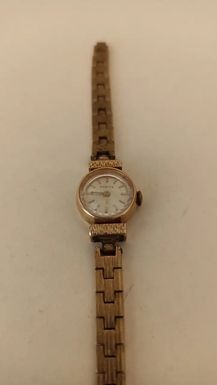 empleos_vendedor - venta_propiedades-reloj - foto 01.webp