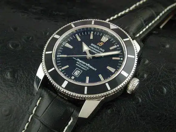 en-%A3500-%A31300-o_breitling_superocean_heritage2.webp