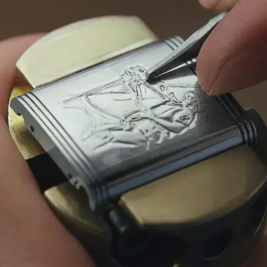 engraving-jaeger-lecoultre.webp