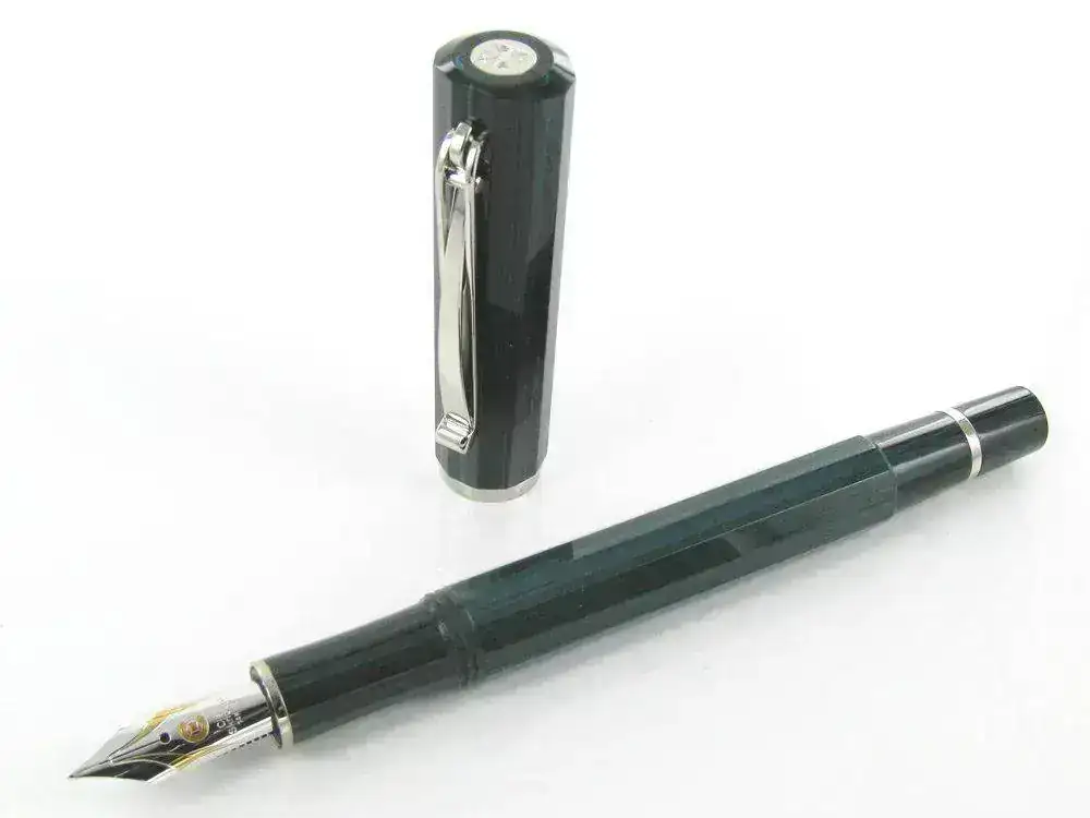 ent-Fountain-Pen-Ebonite-Edition-14K-Nib-cs27011-1.webp