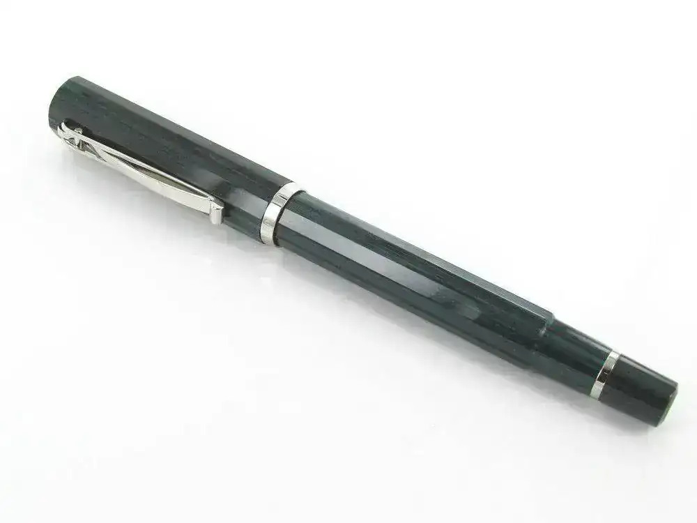 ent-Fountain-Pen-Ebonite-Edition-14K-Nib-cs27011-2.webp