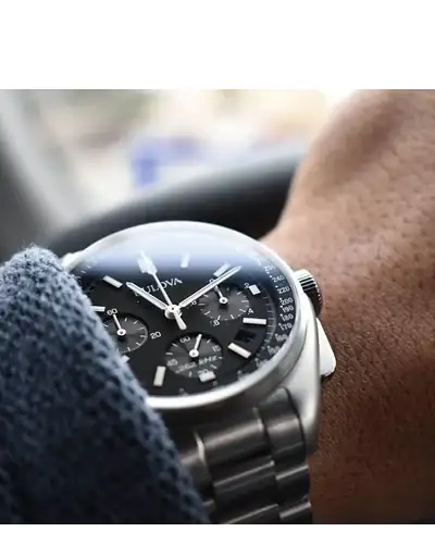 enwatch%2Fbi7v5v7de5%2F400x500px%2FLunar%2520Pilot.webp
