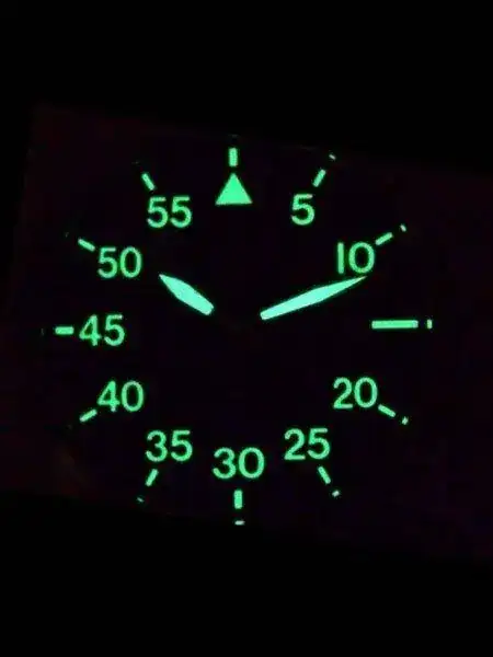 ER2A002F-6.webp