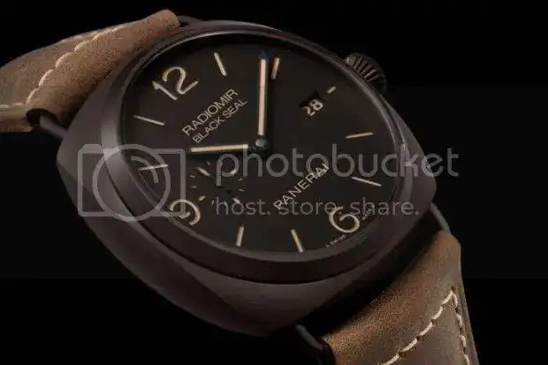 erai-Radiomir-Composite-Black-Seal-PAM-505-620x413.webp
