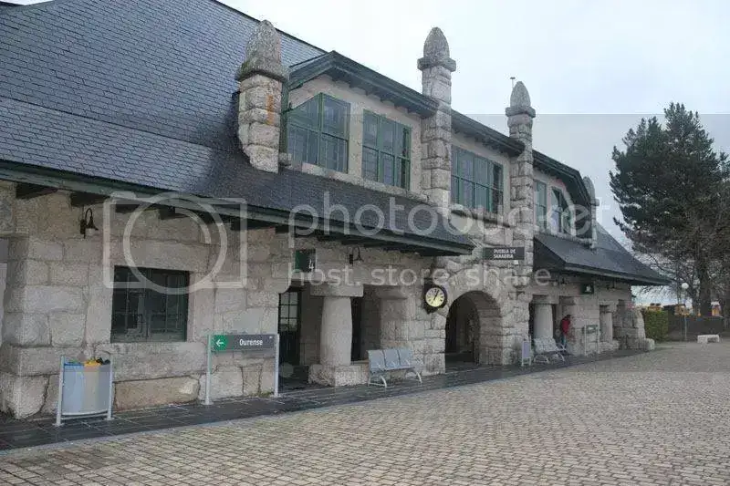 estacion_zpse4ac9151.webp