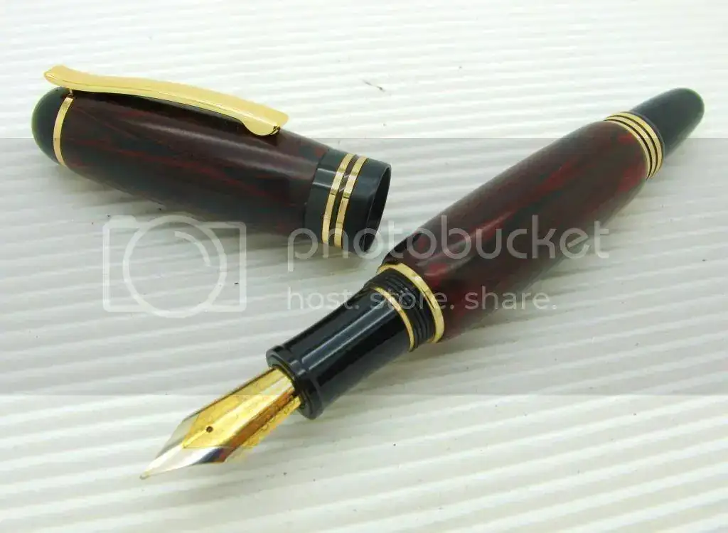 Estilograficas002_zpsea3eaa63.webp