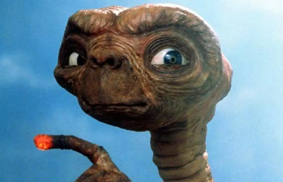 et-el-extraterrestre-1200x773.webp