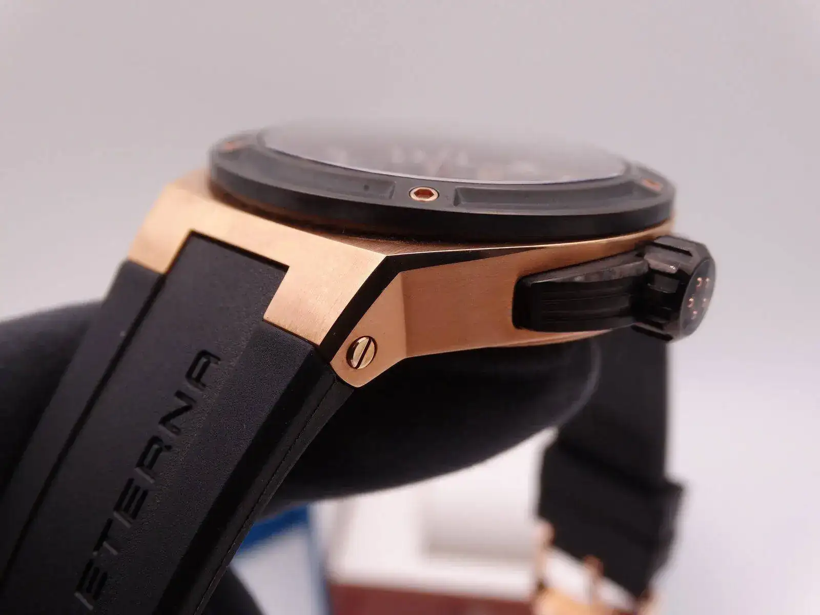 Eterna Kontiki 2 Time Zones Manufacture 04283.webp