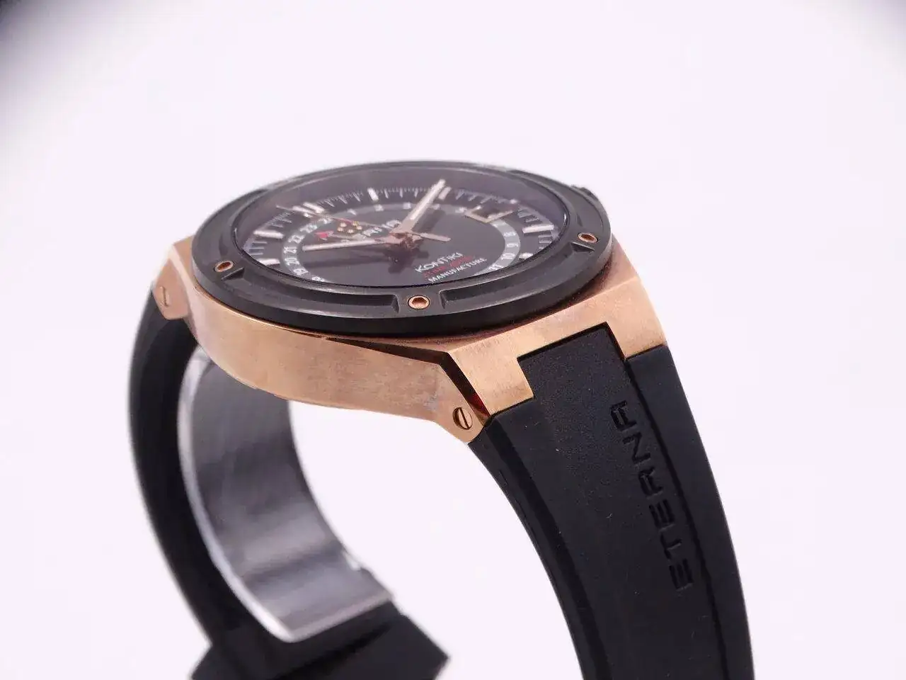 Eterna Kontiki 2 Time Zones Manufacture 09585.webp