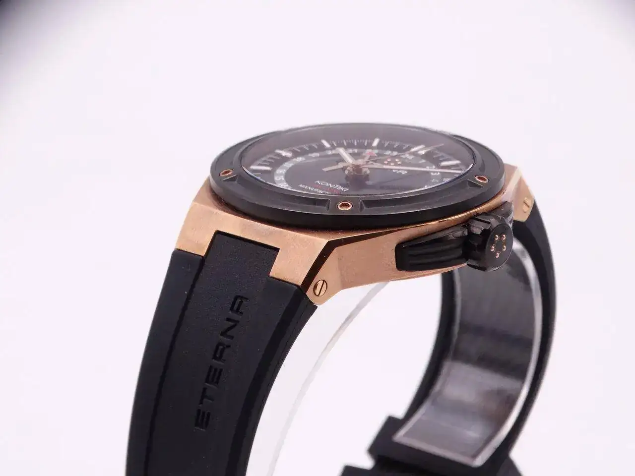 Eterna Kontiki 2 Time Zones Manufacture 09586.webp