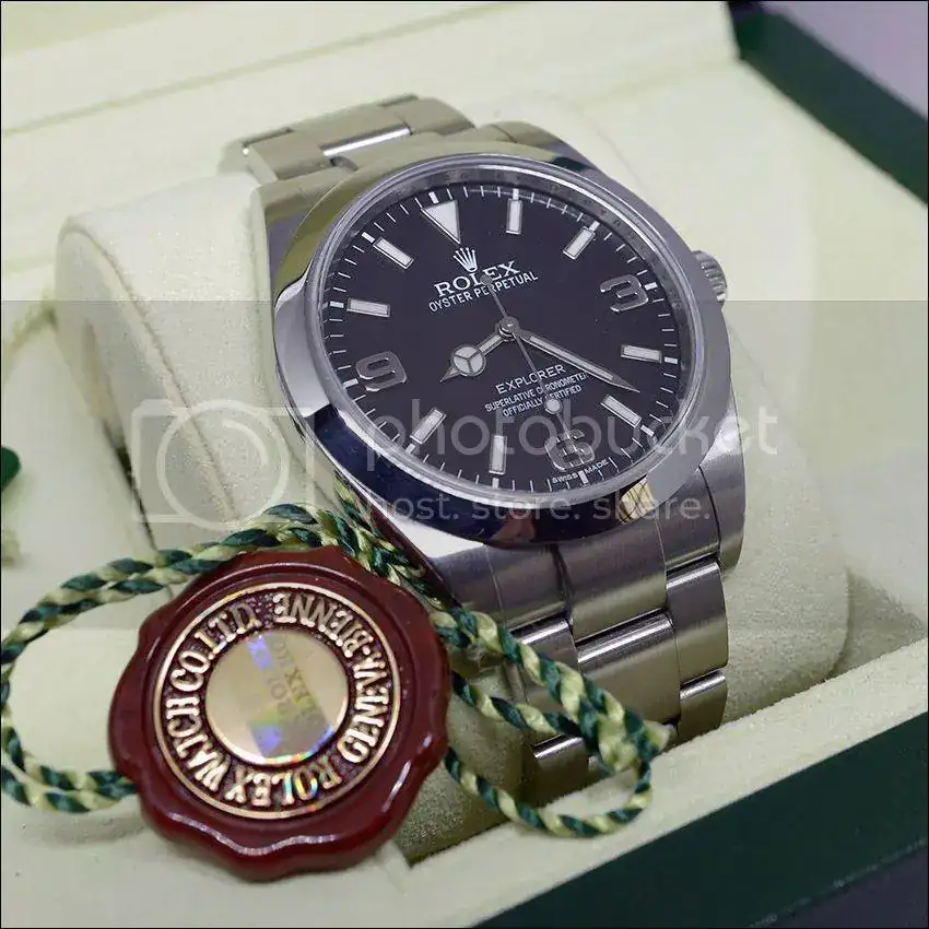 Explorer%20214270%202013%20foto%206_zpstrf4ekwn.webp