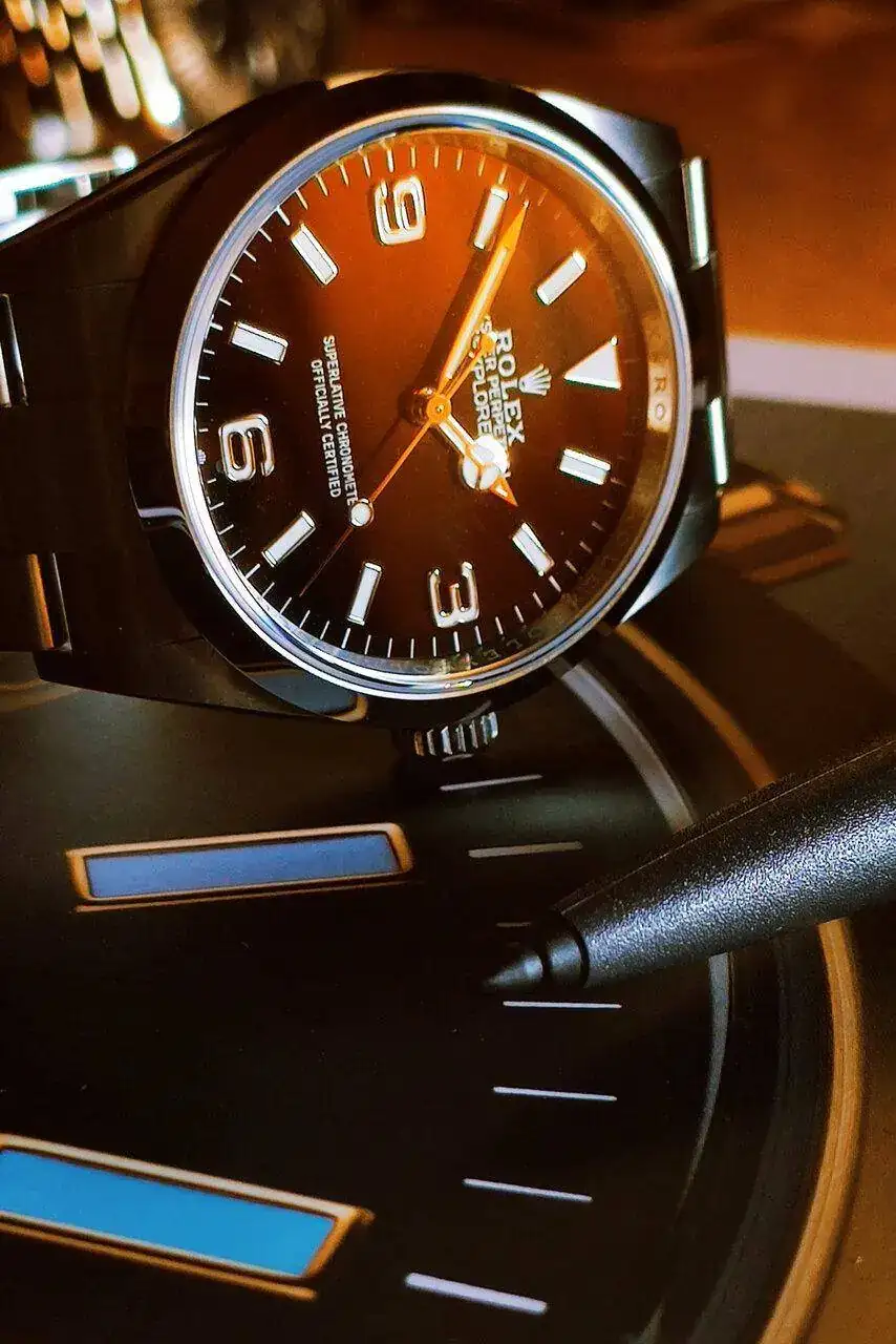 explorer020.jpg