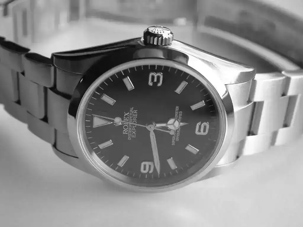 explorer124.webp