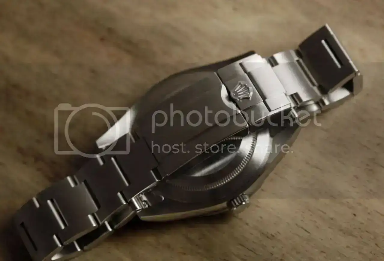 explorer1new2-10rlx.webp