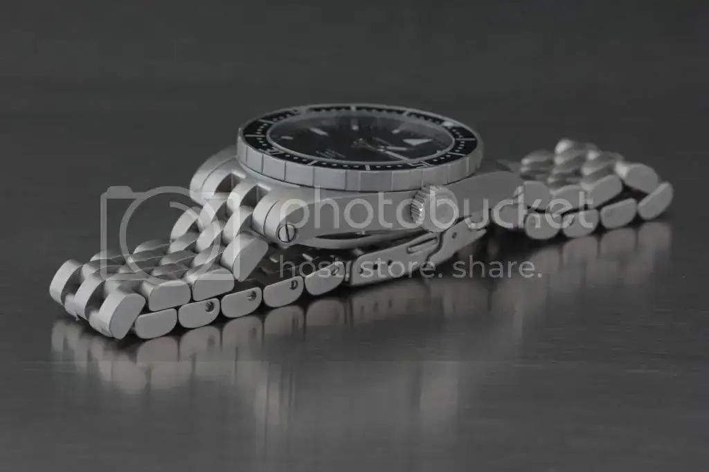 Explorer2_zps143d6272.webp