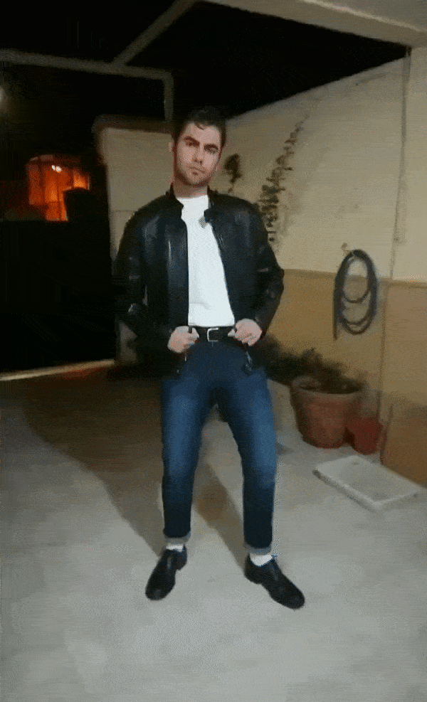 ezgif.com-gif-maker (1).gif