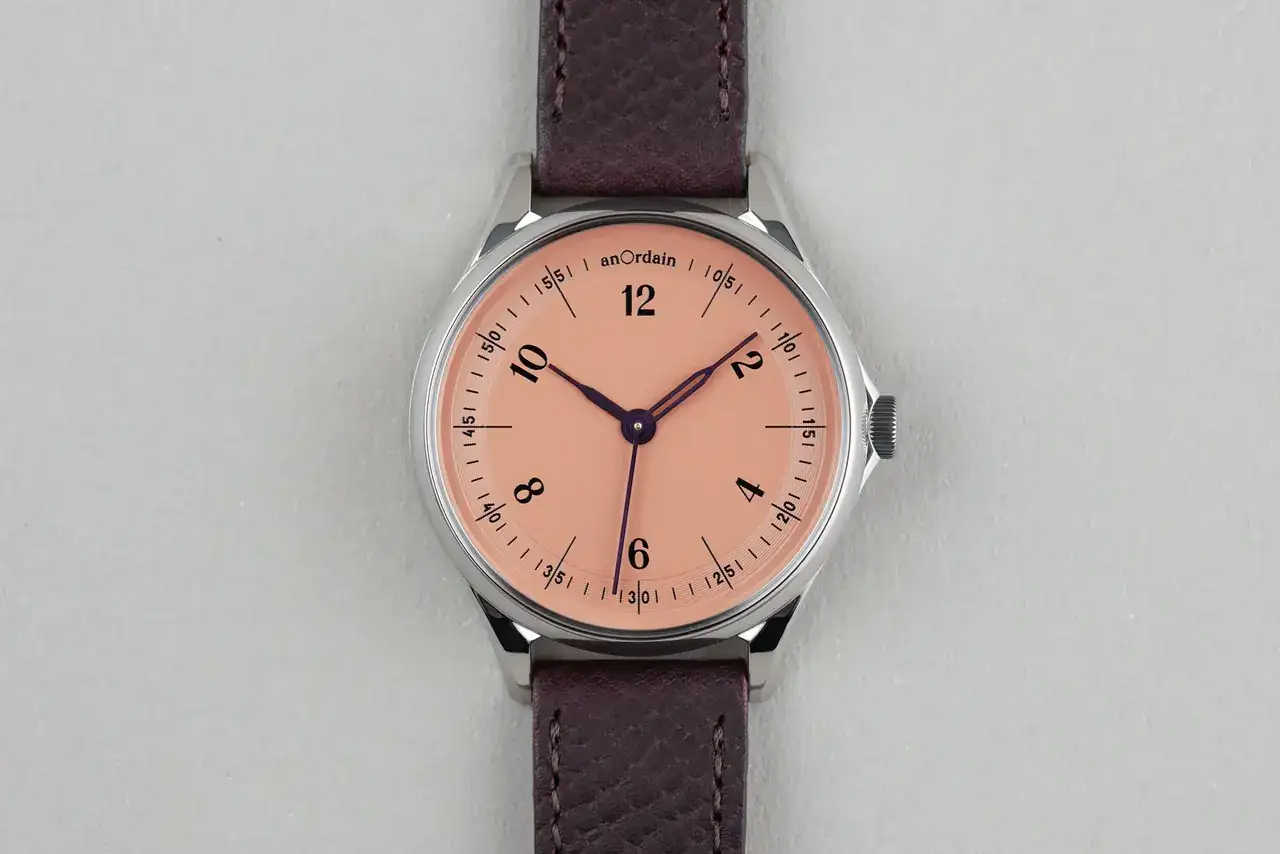 Fabrik-salmon-front_2000x.webp