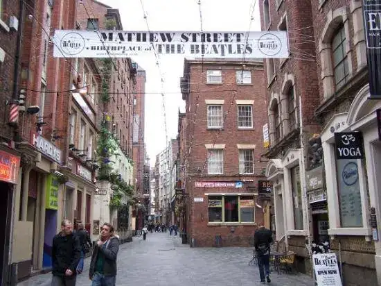 famous-mathew-street.webp