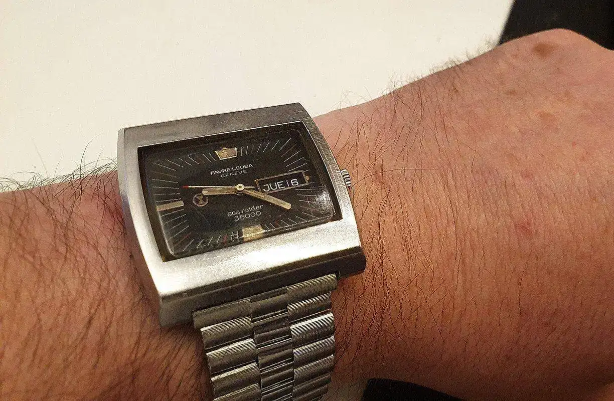 favre-leuba-sea-raider.webp