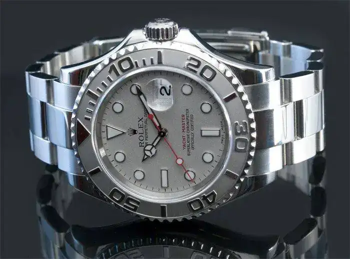 fb8476376b3e228f3faaf7aaf2fb8727--nice-watches-luxury-watches.webp