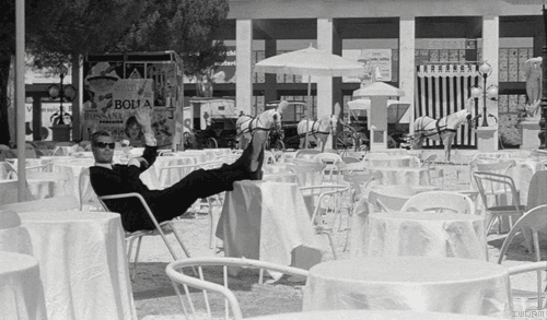 FedericoFellini - 8 y medio- MarceloMastroiani - 1963.gif