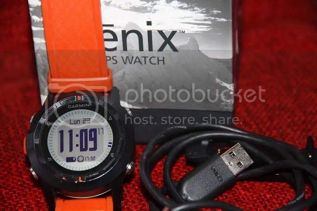 Fenix%201%20-%204_zpsaxncxzsp.webp