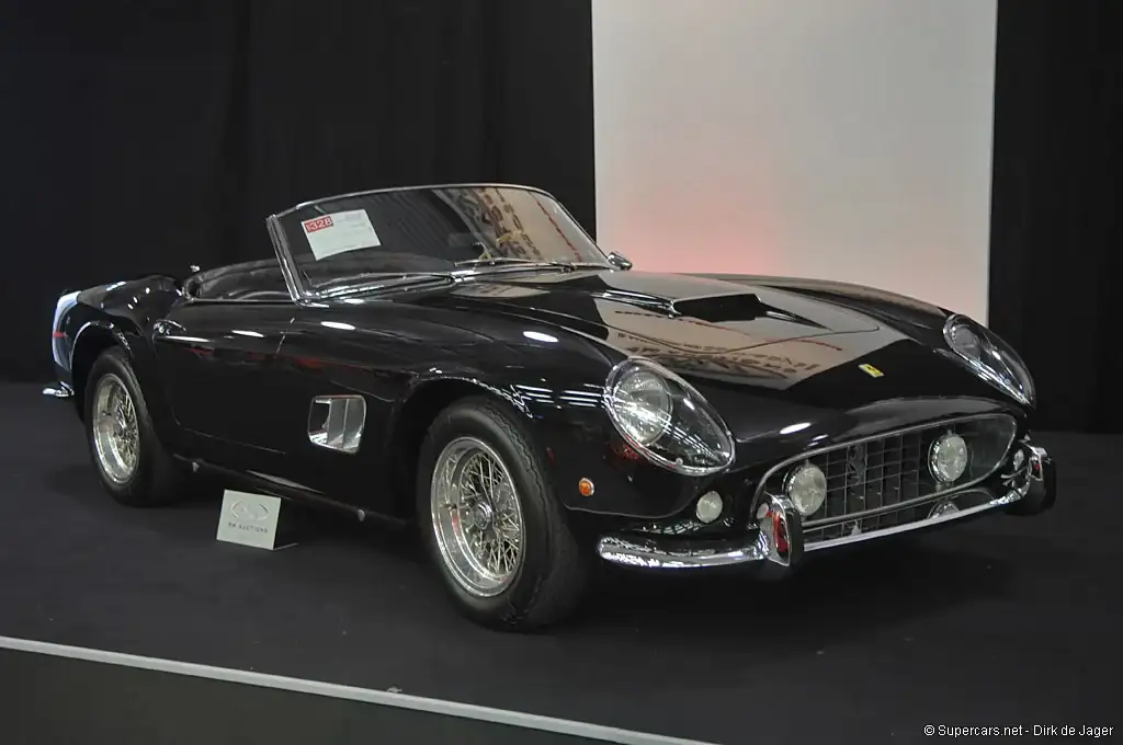 Ferrari-250-GT-SWB-California.webp