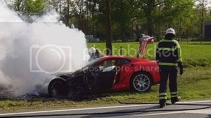 Ferrari_599_GTB_Hoguera-1.jpg