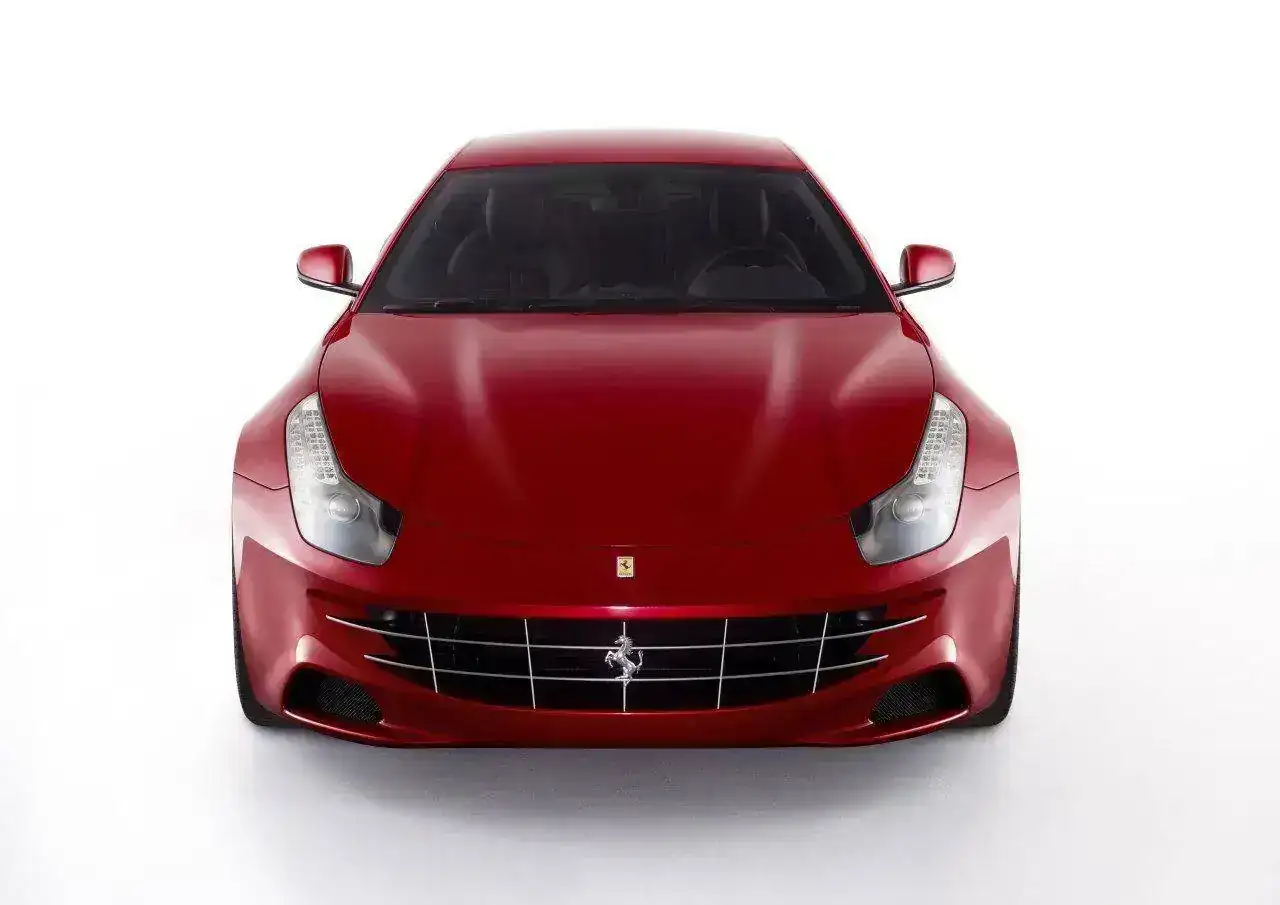 ferrariff-00.webp