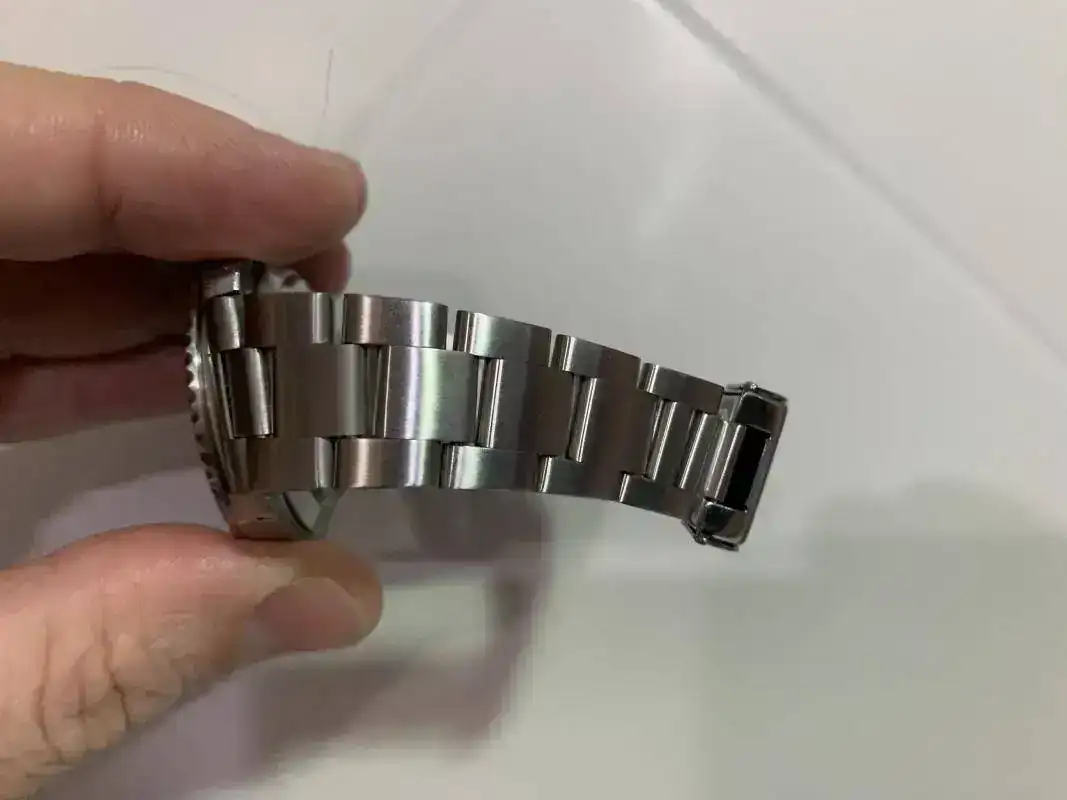 FF399DAE-60AA-4FC4-8A72-6D1DA6D6842B.webp
