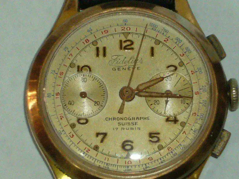 fidelius-geneve-chronographe-suise-17-rubis-cal-149-fidelius-geneve-chronographe-suise-17-rub...webp