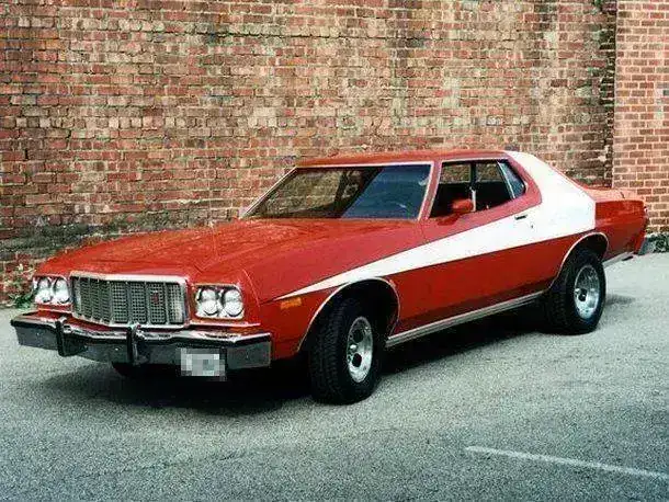 ford_gran_torino_starsky_hutch_1974.webp