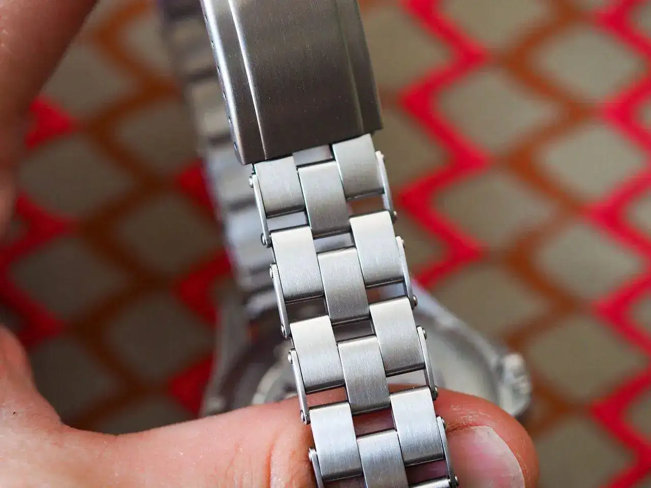Forstner-Stretch-Rivet-Bracelet-Watch-5.jpg
