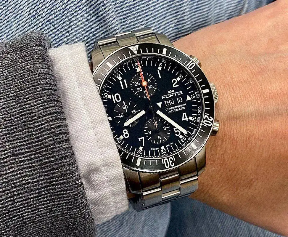Fortis B-42 Chrono.webp