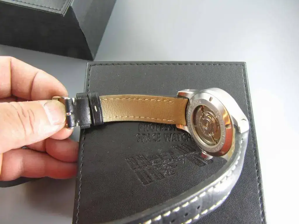 Fortis Flieger negro 009.webp