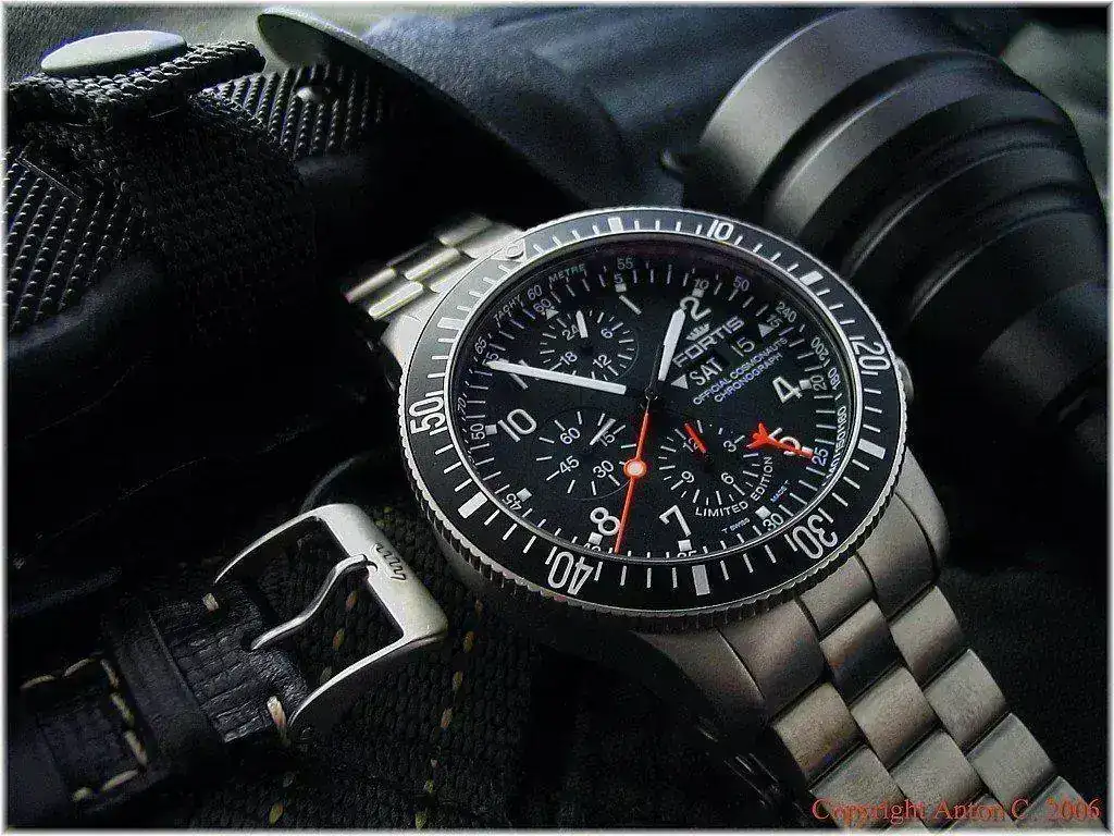 Fortis_Cosmonaut_Chronograph.webp