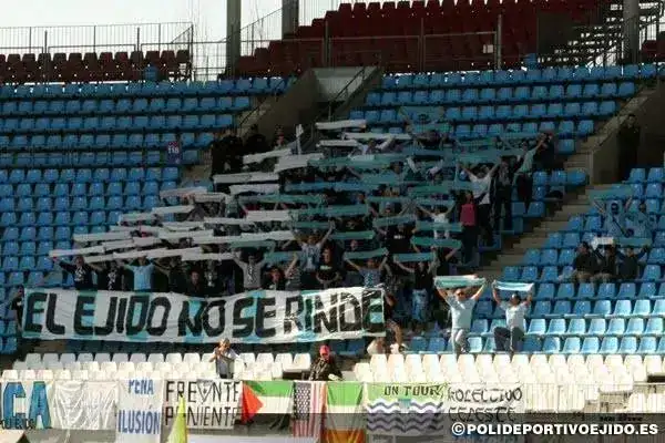 foto-aficion-almeria-poli5.webp