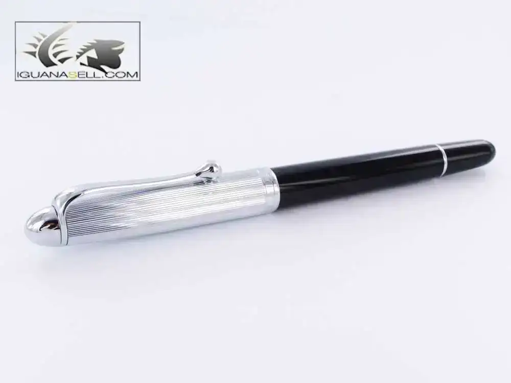 -Fountain-Pen-88-in-Resin-and-Chrome-Cap-817-817-2.webp