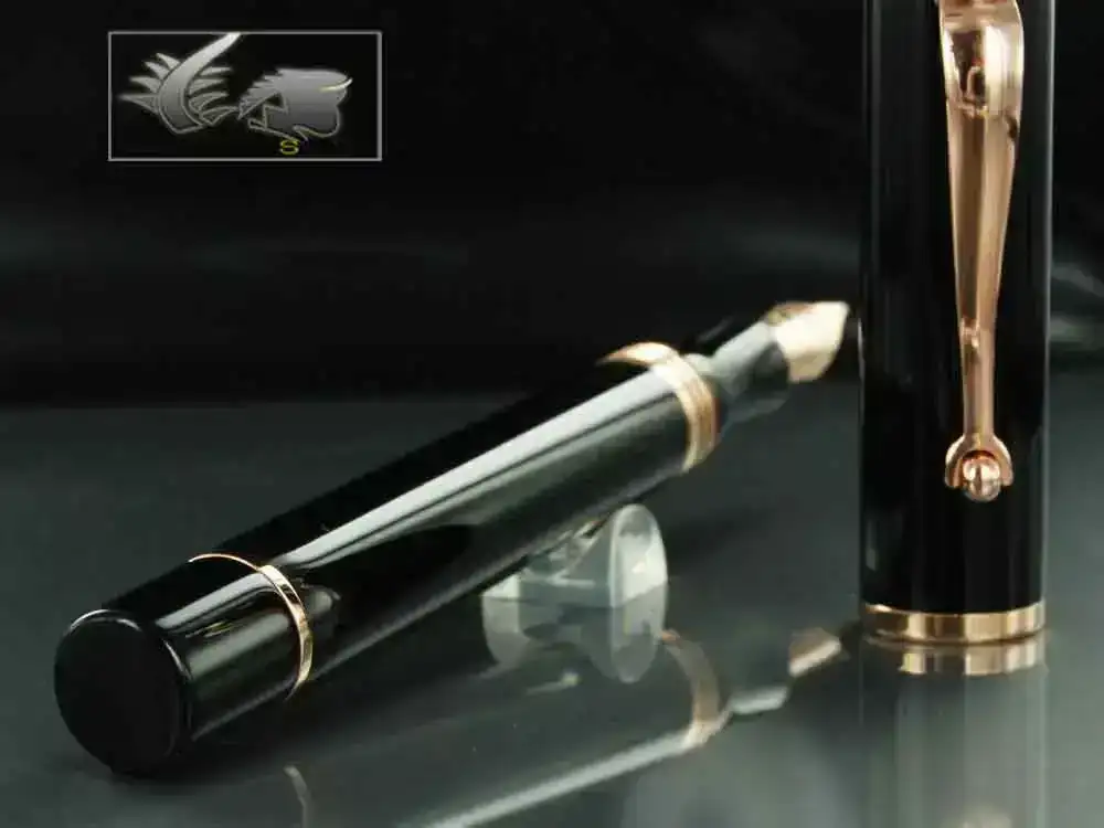 Fountain-Pen-Black-Resin-Rose-gold-trim-ISDUR-RC-5.webp