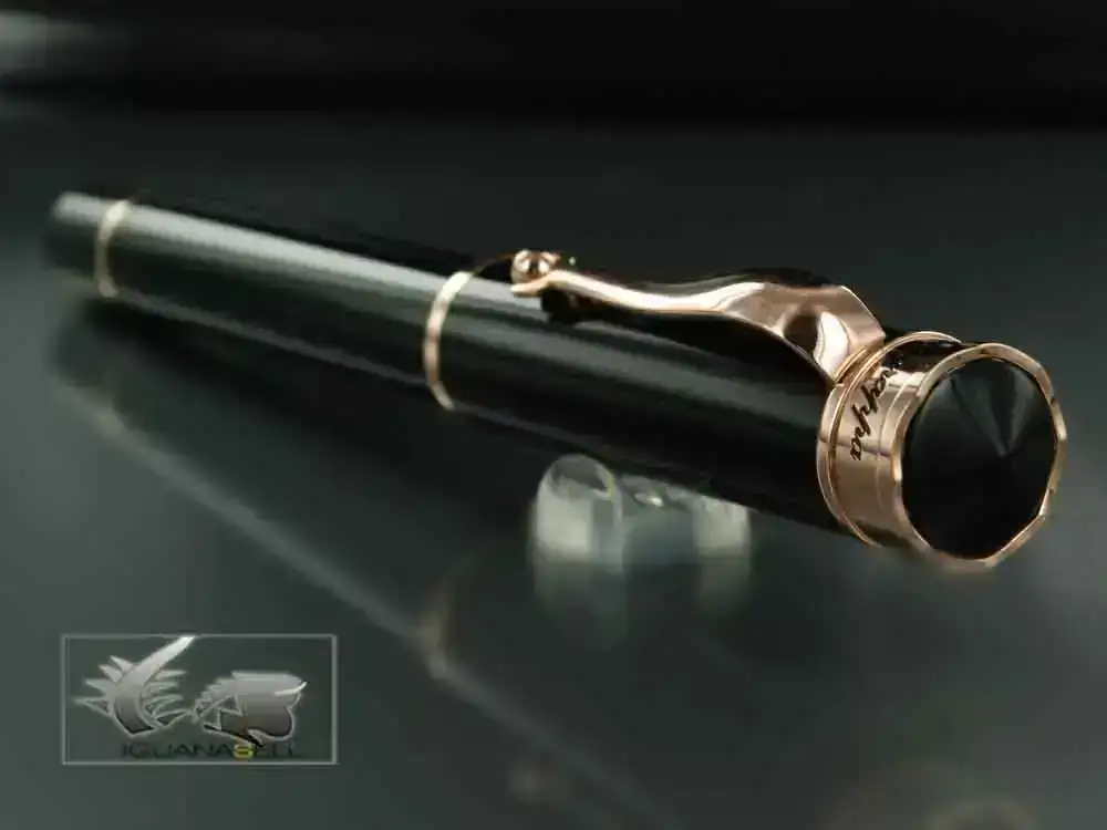 Fountain-Pen-Black-Resin-Rose-gold-trim-ISDUR-RC-7.webp