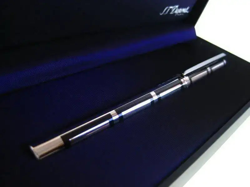 Fountain-Pen-Ch.-Lacquer-&-Platinum-F-Nib-41329-10.webp