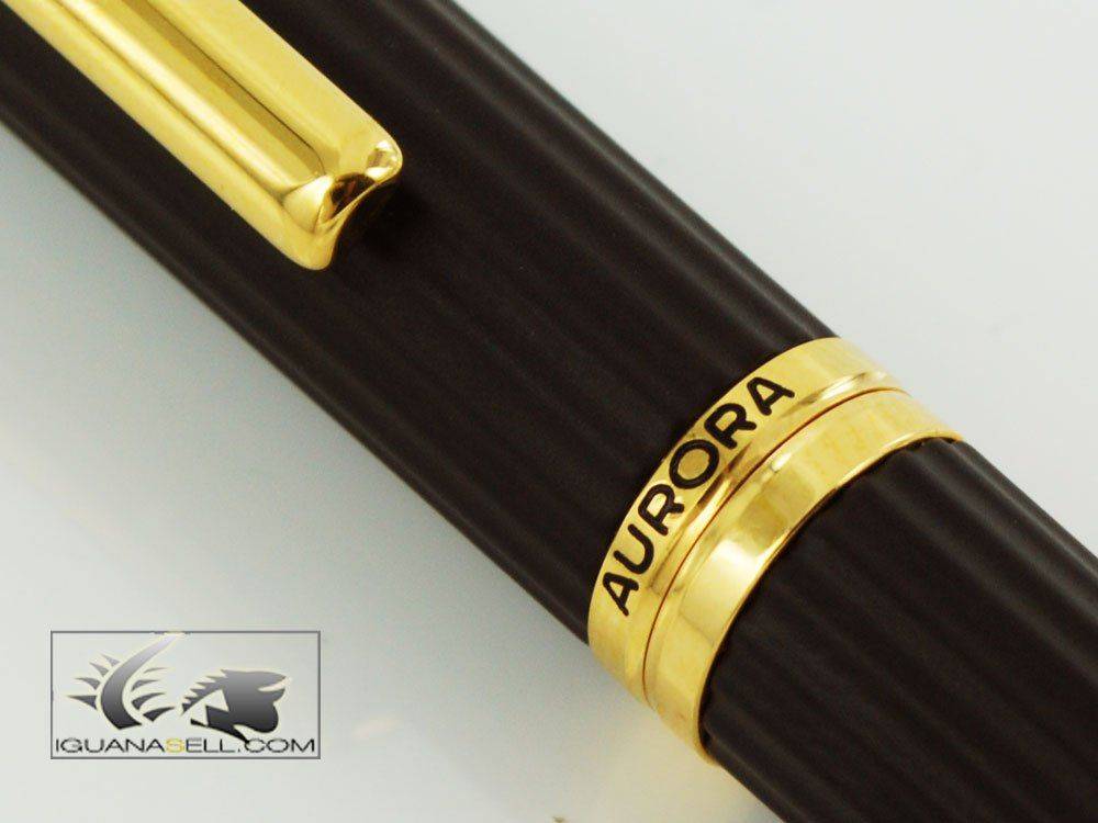 Fountain-Pen-Kona-Lacquer-and-Gold-Brand-new-641-2.jpg