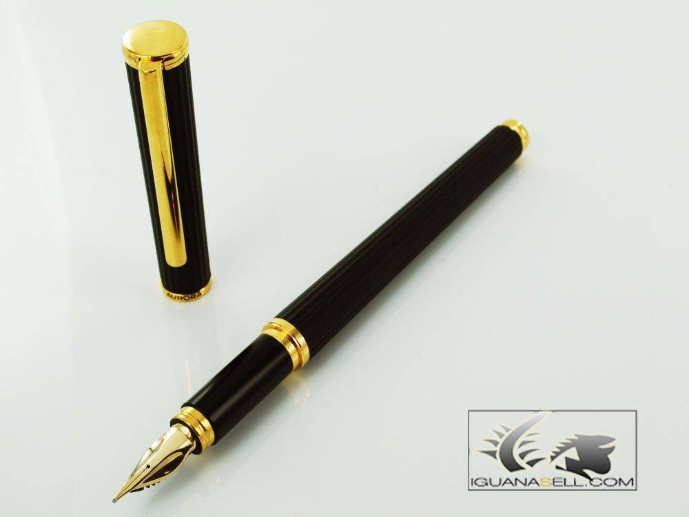 Fountain-Pen-Kona-Lacquer-and-Gold-Brand-new-641-3.jpg