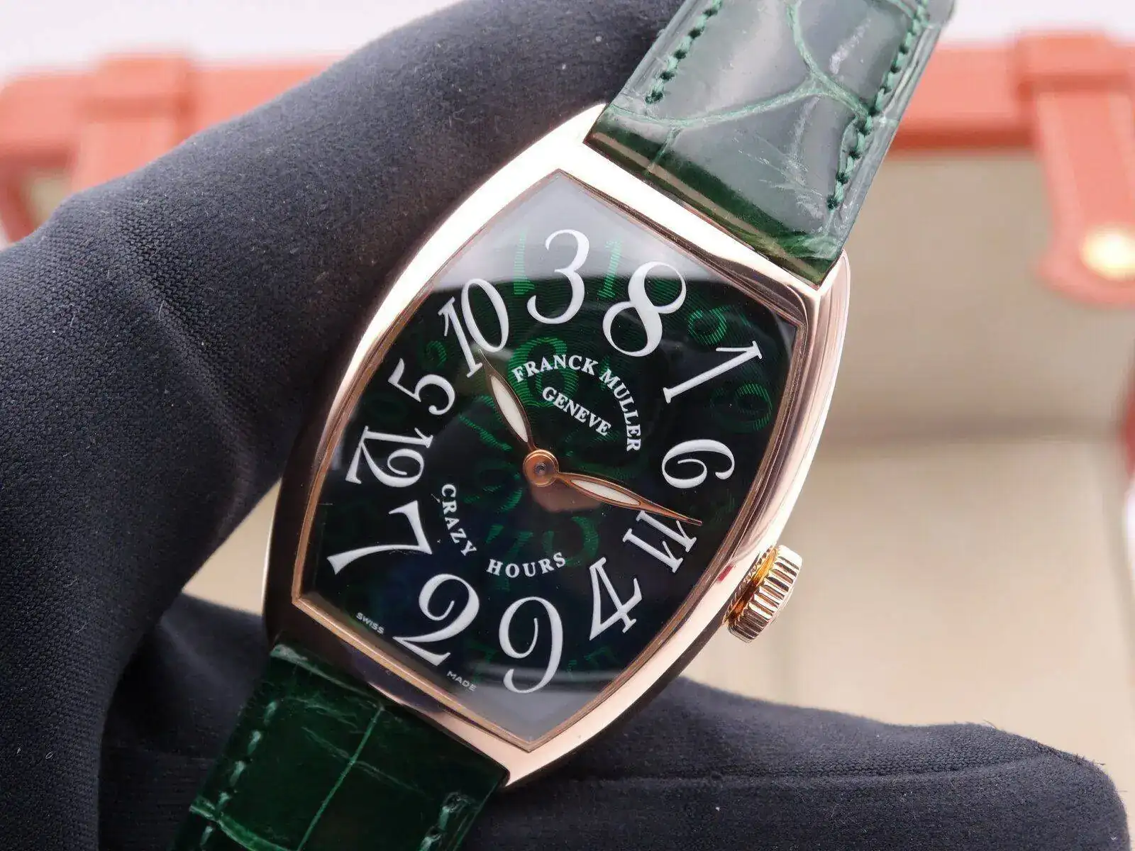 Franck Muller Crazy Hours Gold 06977.webp
