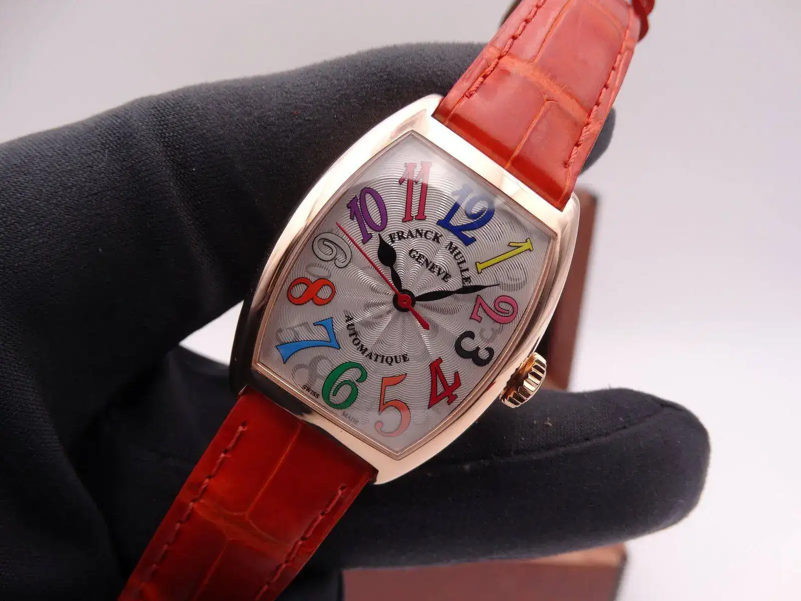 FRANCK MULLER Curvex Cintree Crazu Colors Automatique 03848.webp