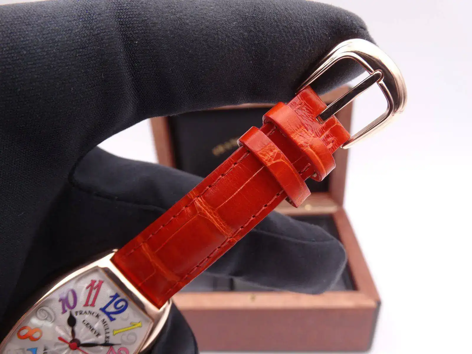 FRANCK MULLER Curvex Cintree Crazu Colors Automatique 03854.webp